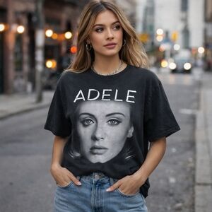 Black Adele Graphic Portrait T-Shirt | Vintage Style Music Artist Band Tee |